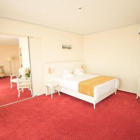 Msr Port Hotel Mangalia Bagian luar foto