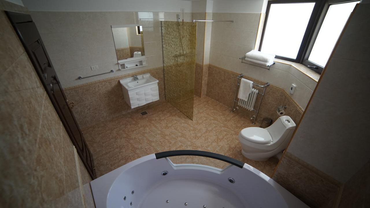 Msr Port Hotel Mangalia Bagian luar foto