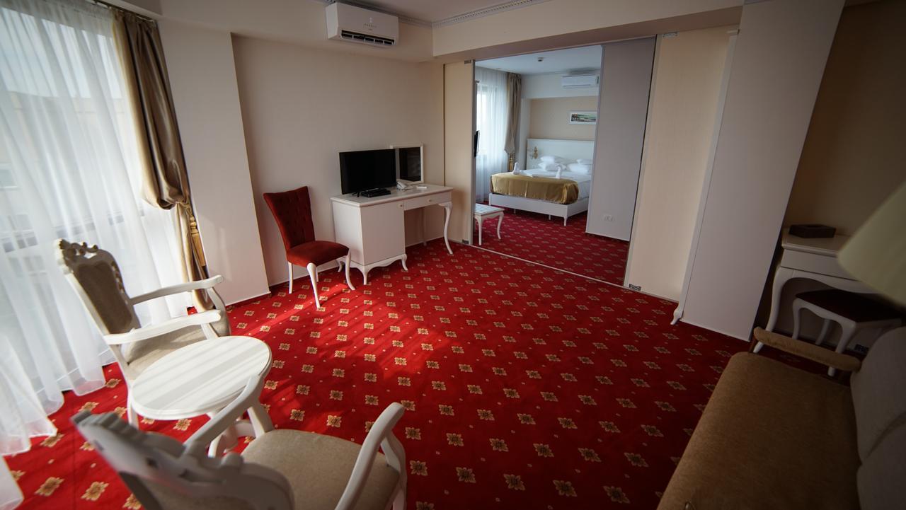 Msr Port Hotel Mangalia Bagian luar foto