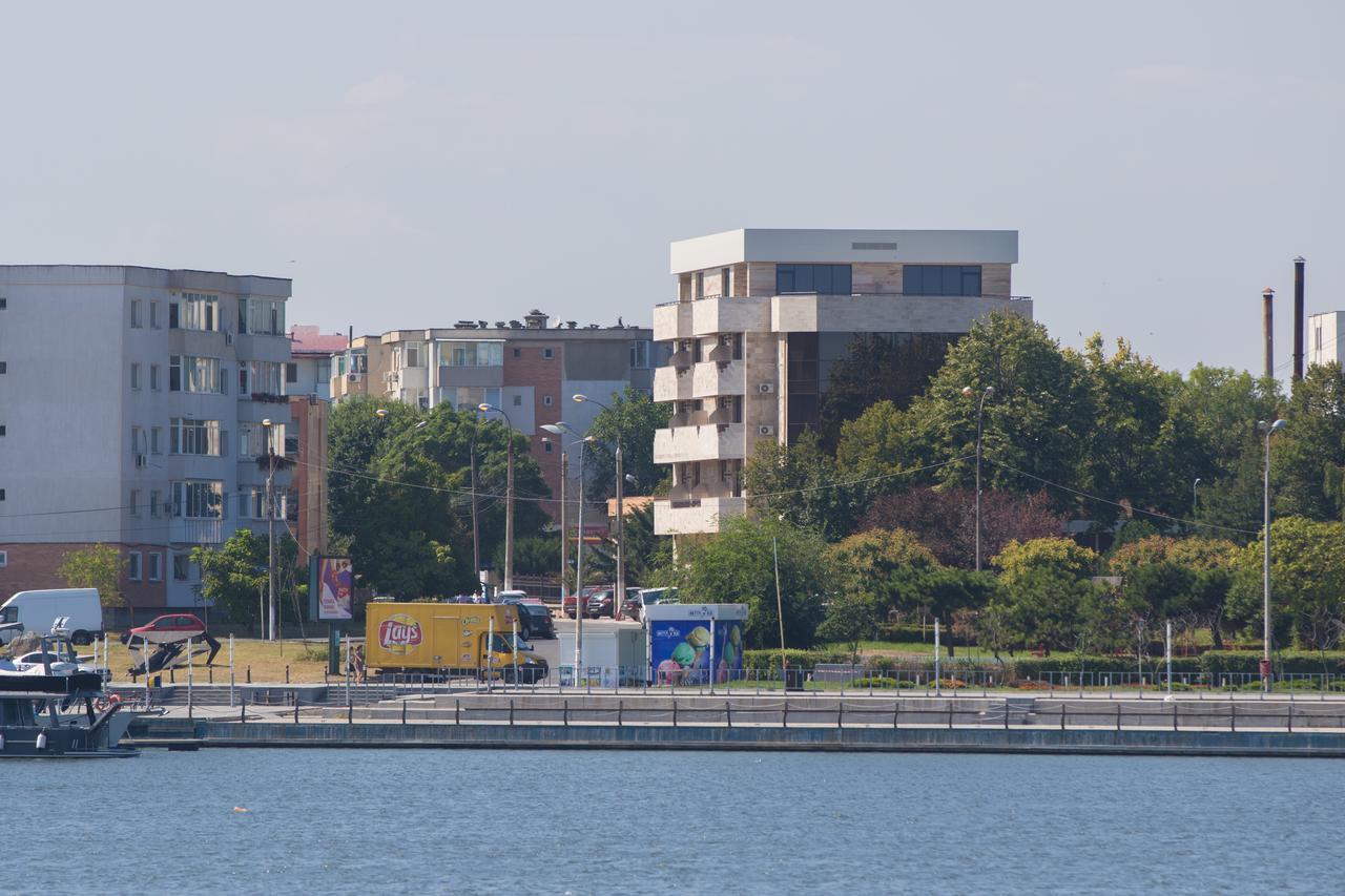 Msr Port Hotel Mangalia Bagian luar foto