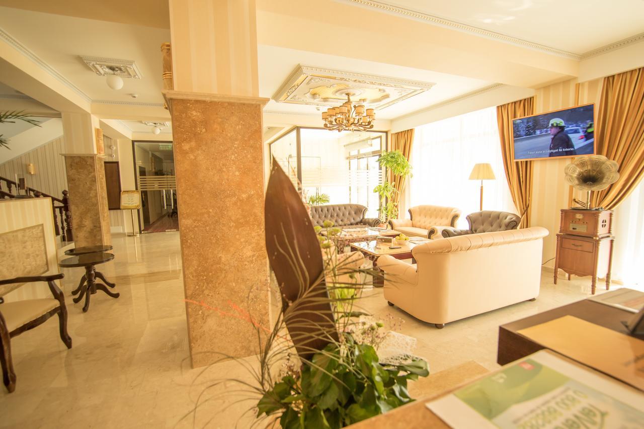 Msr Port Hotel Mangalia Bagian luar foto