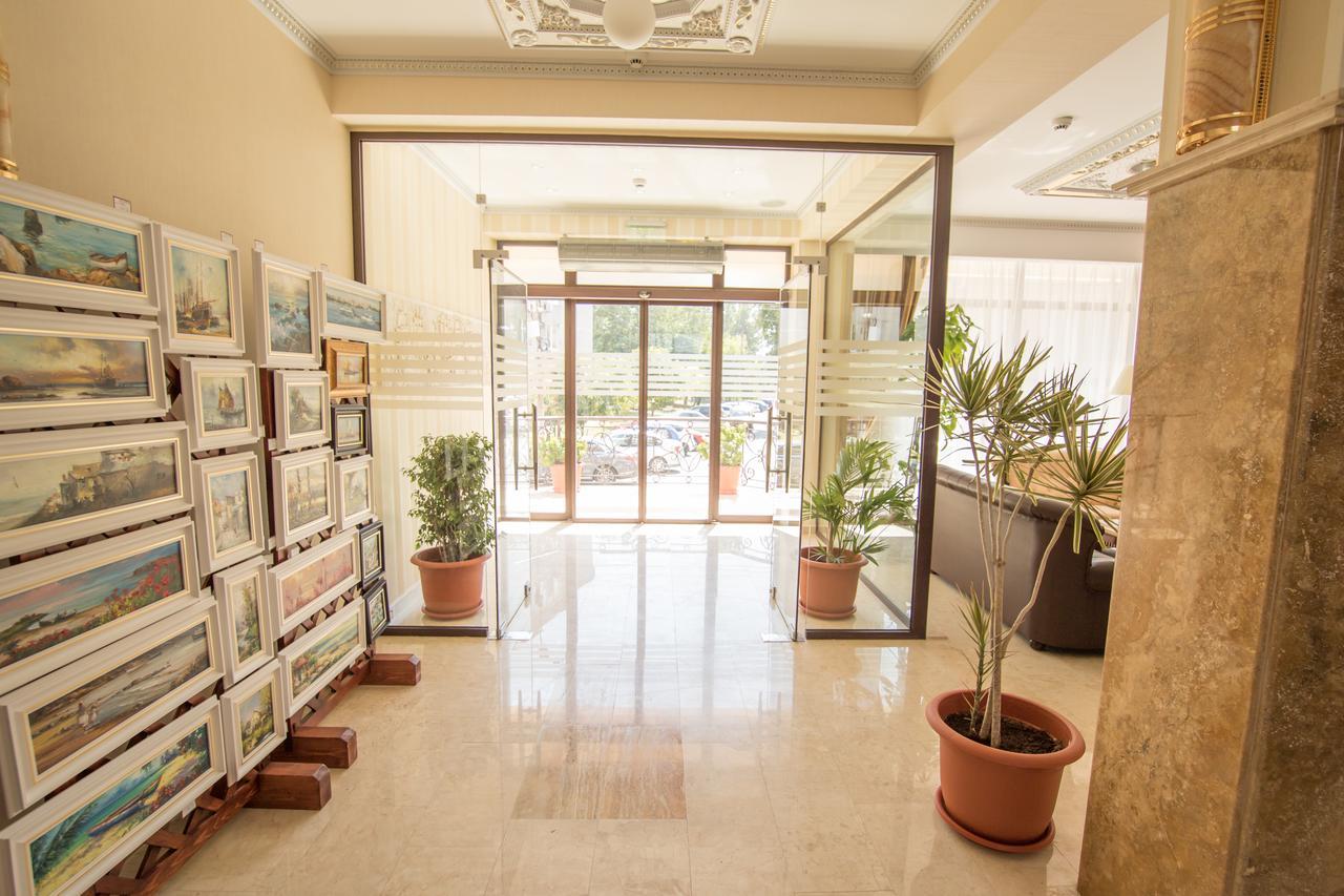 Msr Port Hotel Mangalia Bagian luar foto