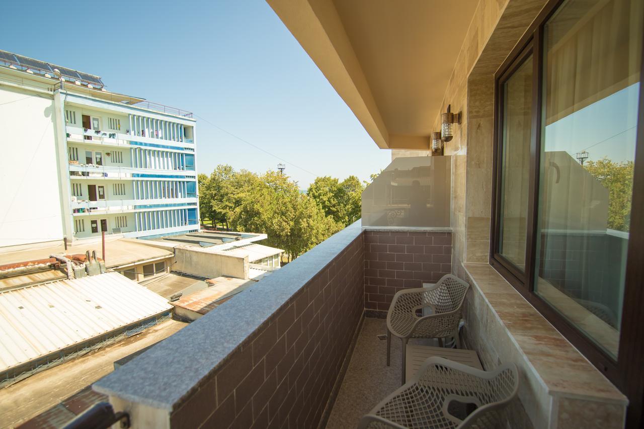 Msr Port Hotel Mangalia Bagian luar foto