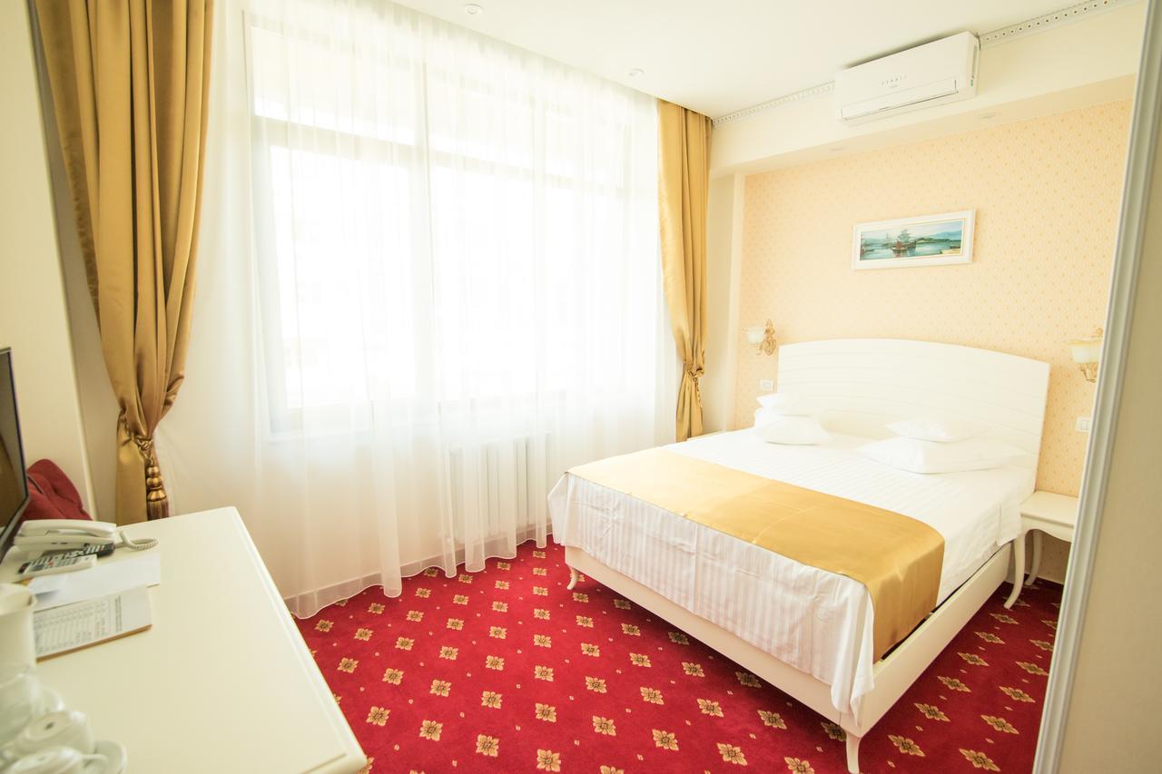 Msr Port Hotel Mangalia Bagian luar foto