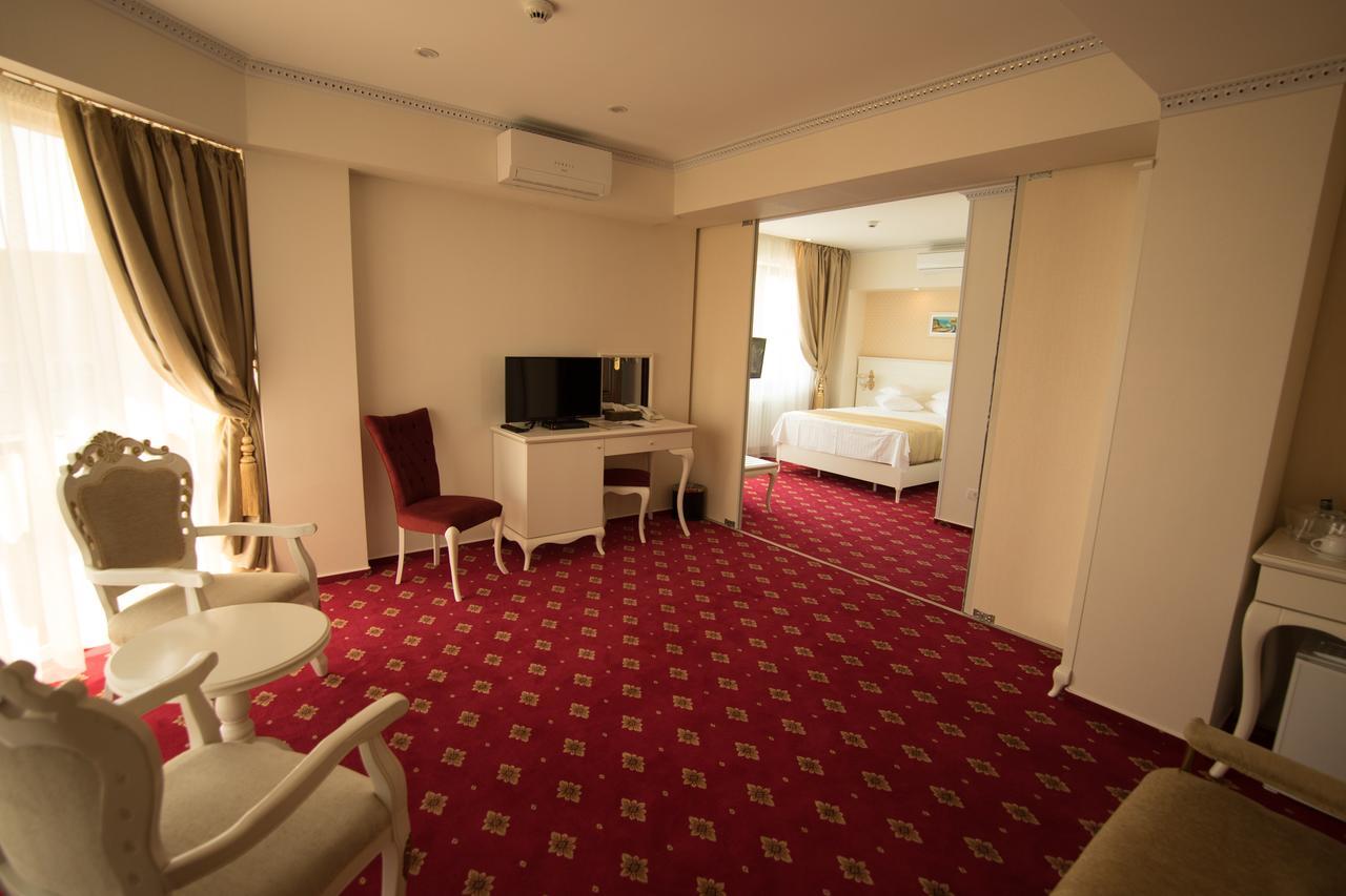 Msr Port Hotel Mangalia Bagian luar foto